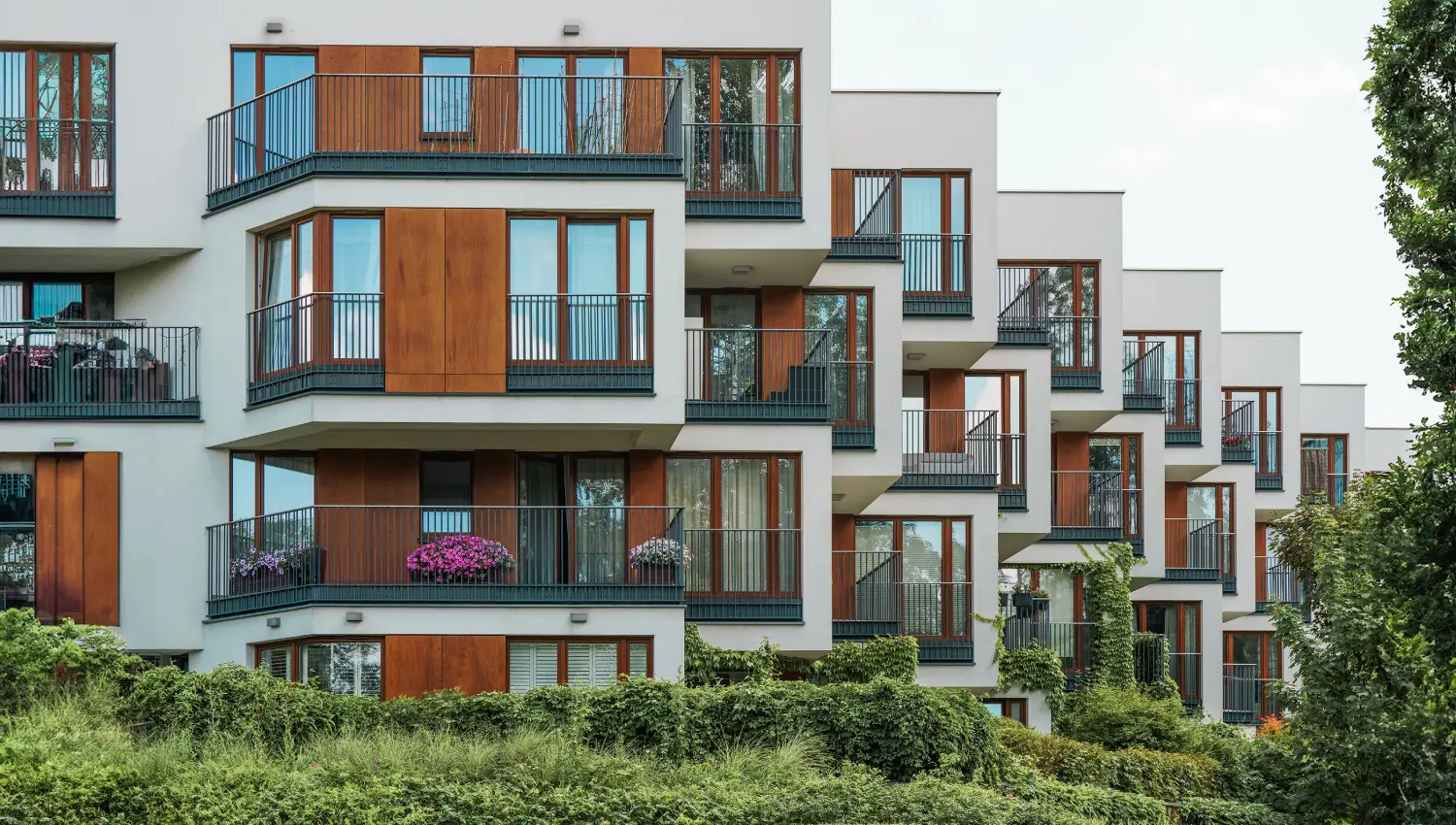 Benefits of Living in a Modern Residential Community
